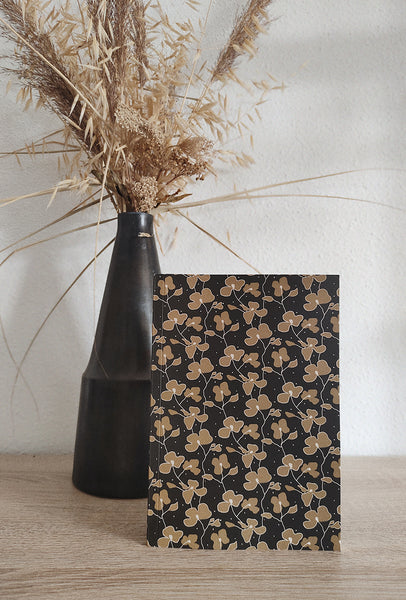 Libreta Negra Fall Garden